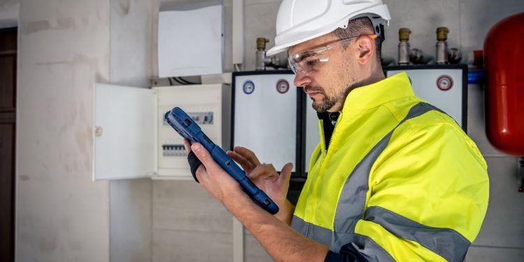 Kontroly a použitie hlasovej signalizácie požiaru podľa legislatívnych noriem